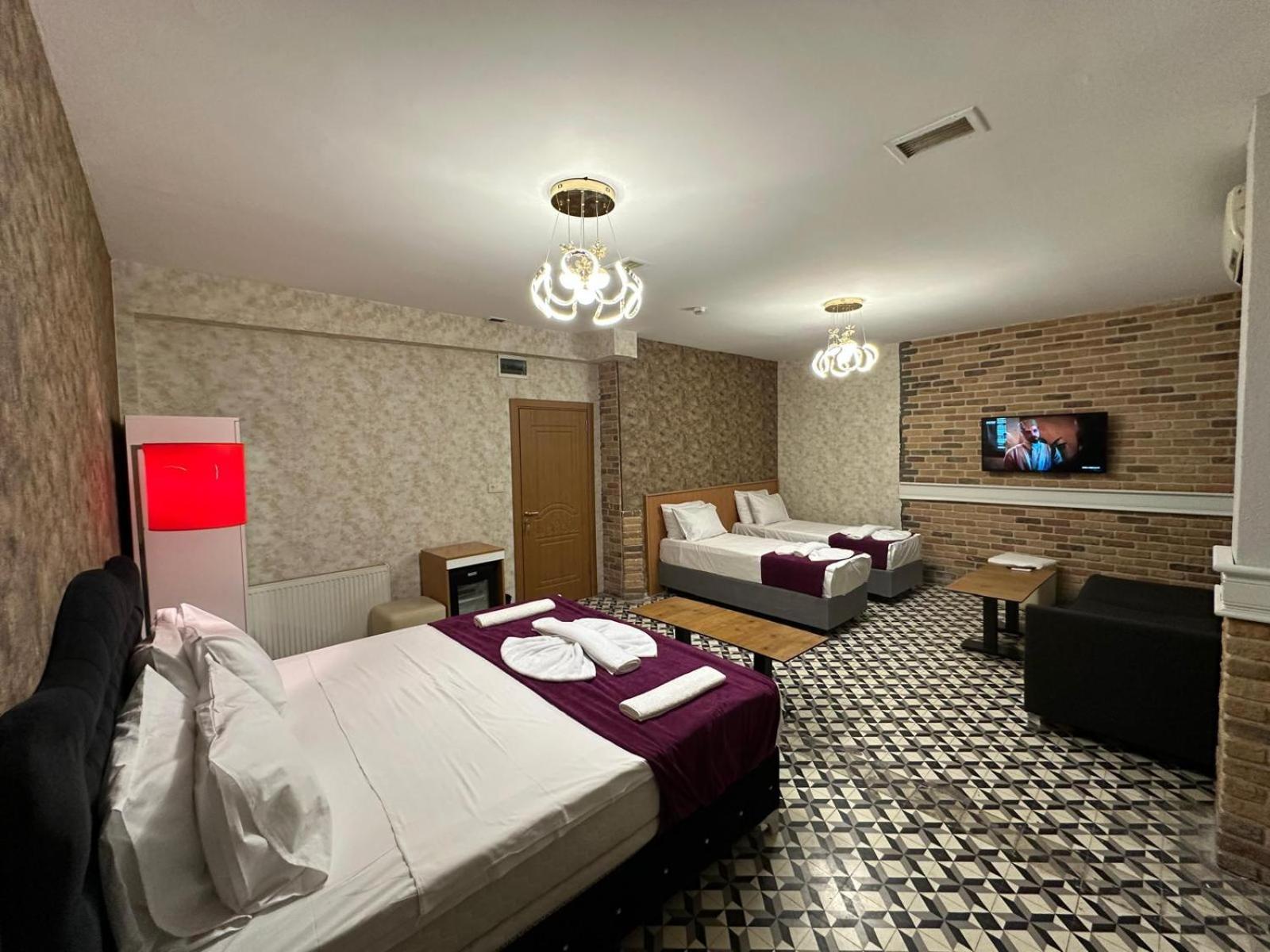 World Center Taksim Hotel Istanbul Bagian luar foto