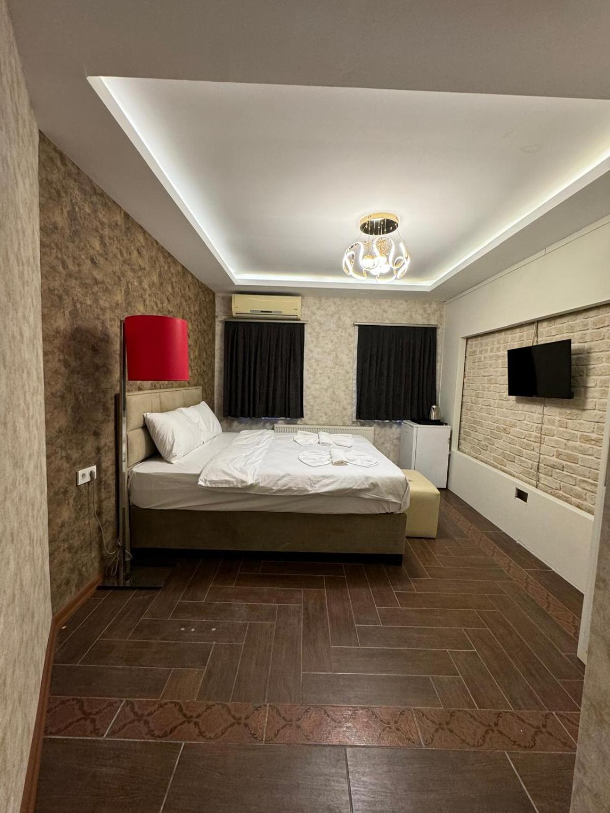 World Center Taksim Hotel Istanbul Bagian luar foto